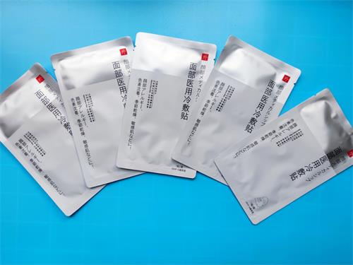 醫(yī)用冷敷貼面膜敷完要洗嗎？醫(yī)用冷敷貼面膜可以常用嗎？