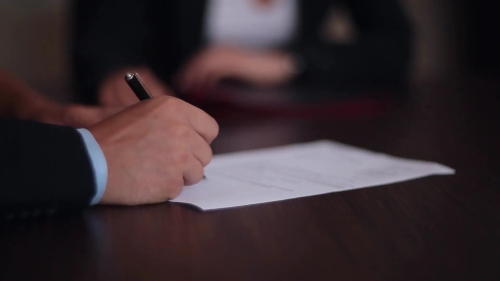 知情同意書如何簽署？內(nèi)容/過程/更新/特殊人群/撤回和注意事項(xiàng)(圖1)